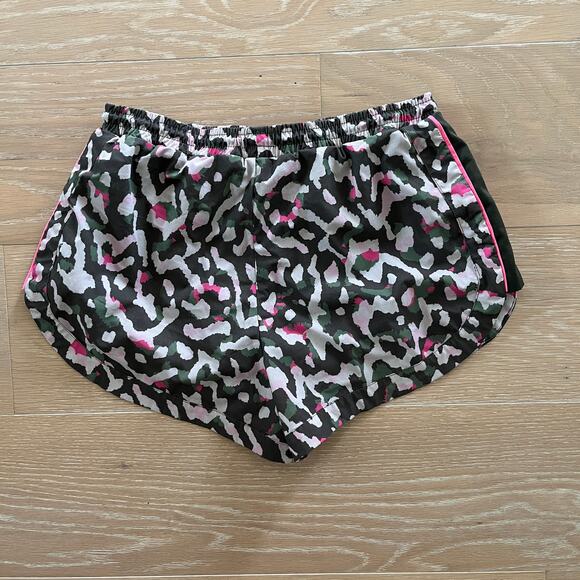 Maaji Running Track Athleisure Camo Shorts Medium - Picture 2 of 5